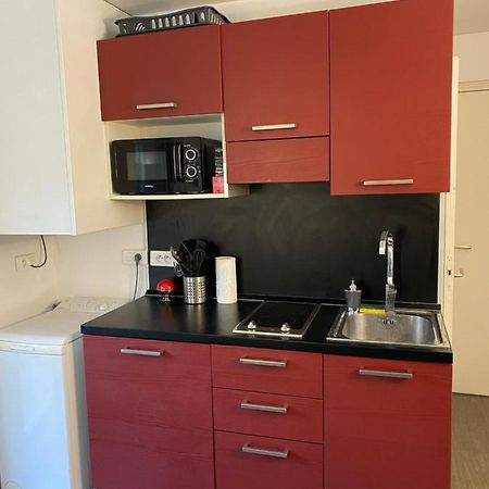 Studio Avec Terrasse, Vue Sur Jardin Apartment Nisa Exterior foto