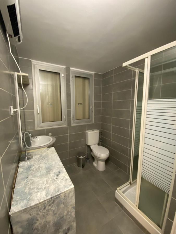 Studio Avec Terrasse, Vue Sur Jardin Apartment Nisa Exterior foto
